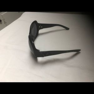 Bottega Veneta Sunglasses. Case included